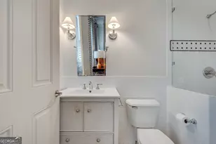 2494 Oak Grove Estates NE, Atlanta, GA 30345 - Photo 17