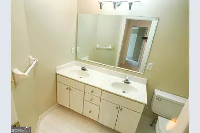377 Fairbrook Circle, Marietta, GA 30067 - Photo 19