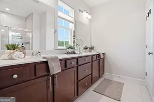 1049 Caruso Dr, Buford, GA 30518 - Photo 7
