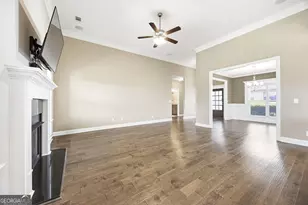 504 Falls Drive, Bonaire, GA 31005 - Photo 5