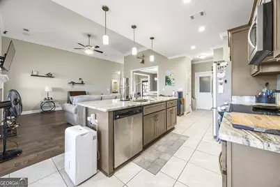 504 Falls Drive, Bonaire, GA 31005 - Photo 11