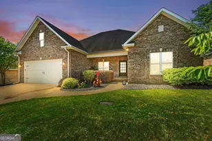 504 Falls Drive, Bonaire, GA 31005 - Photo 1