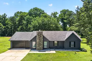 11525 Matthews Trail, Hampton, GA 30228 - Photo 1