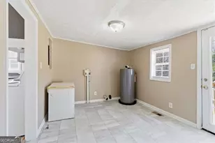 587 Whooping Creek Rd, Carrollton, GA 30116 - Photo 17