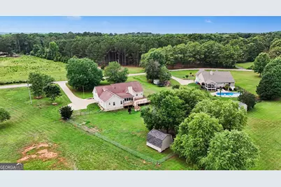 407 Trestle Road, Locust Grove, GA 30248 - Photo 5