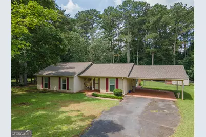 95 Beaver Run, Lagrange, GA 30241 - Photo 1