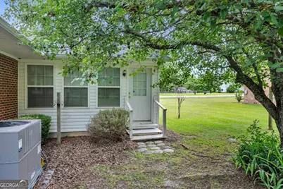 240 E Peter Street, Cochran, GA 31014 - Photo 7