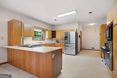 4328 Valley Trail Drive SE, Atlanta, GA 30339 - Photo 23