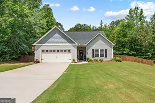 273 Park Pine Cir, Grantville, GA 30220 - Photo 37