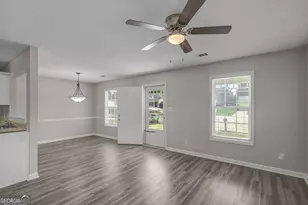 1509 N Hampton Ct, Hampton, GA 30228 - Photo 7