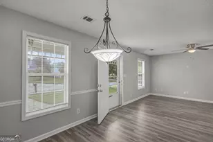 1509 N Hampton Ct, Hampton, GA 30228 - Photo 9