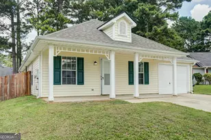 1509 N Hampton Ct, Hampton, GA 30228 - Photo 3