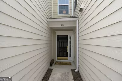 251 Cavendar Way #17, Marietta, GA 30066 - Photo 3
