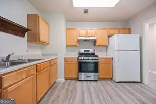 6131 Brookechase Ln, Norcross, GA 30093 - Photo 9