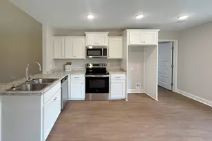 3923 Mosley Rd, Claxton, GA 30417 - Photo 5