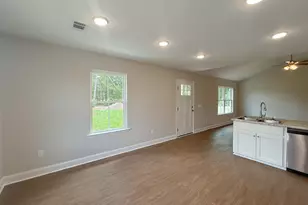 3923 Mosley Rd, Claxton, GA 30417 - Photo 7