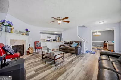 595 Castlebrooke Drive, Lawrenceville, GA 30045 - Photo 5