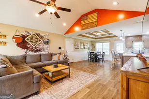 90 N Moody Dr, Ray City, GA 31645 - Photo 5