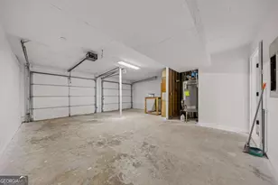 627 Ridge Ave, Stone Mountain, GA 30083 - Photo 27