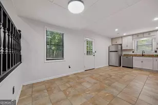 627 Ridge Ave, Stone Mountain, GA 30083 - Photo 11