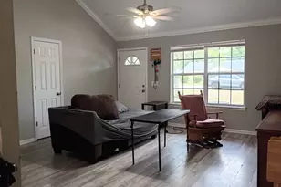 1411 Desert Storm Dr, Hinesville, GA 31313 - Photo 3