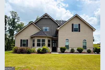 330 Darien Drive, Senoia, GA 30276 - Photo 1