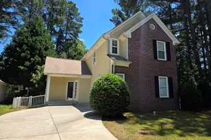 602 N Fairfield Dr, Peachtree City, GA 30269 - Photo 1