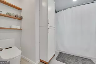 105 Pine St, Barnesville, GA 30204 - Photo 23