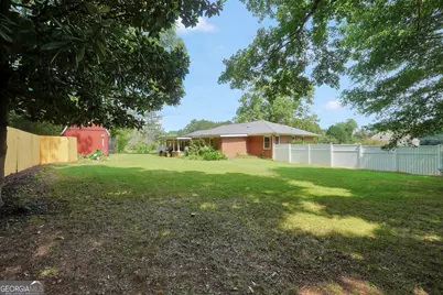 105 Pine Street, Barnesville, GA 30204 - Photo 33