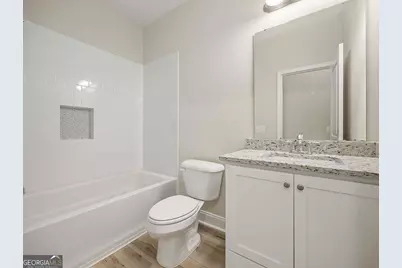 1002 Oglethorpe Lane, Darien, GA 31305 - Photo 9