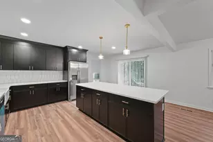 1868 Fort Valley Dr SW, Atlanta, GA 30311 - Photo 5