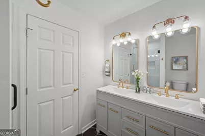 1868 Ft Valley Drive SW, Atlanta, GA 30311 - Photo 9