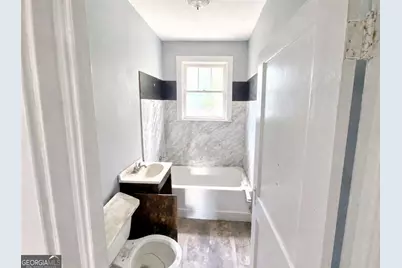 1307 E 42nd Street, Savannah, GA 31404 - Photo 3
