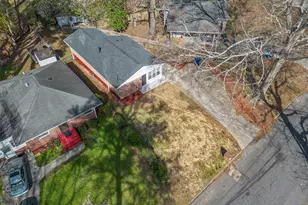 1799 Shirley St SW, Atlanta, GA 30310 - Photo 17