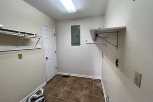 906 McAllister Dr, Vidalia, GA 30474 - Photo 3