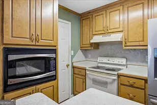 312 Henderson Mill Rd, Mansfield, GA 30055 - Photo 5
