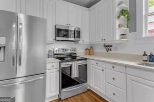 125 E 54th St, Savannah, GA 31405 - Photo 21