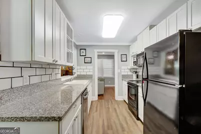 300 Kelly Drive, Fayetteville, GA 30214 - Photo 11