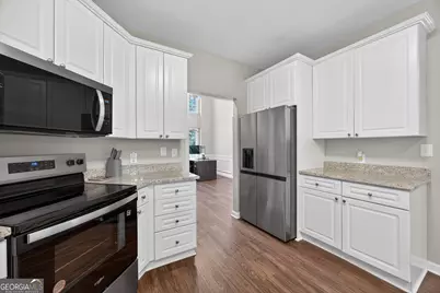 914 Georgian Point Drive, Lawrenceville, GA 30045 - Photo 11