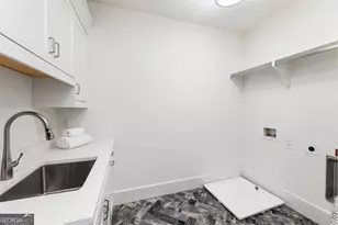 212 Brooke Dr, Alpharetta, GA 30009 - Photo 67