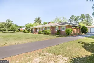 129 S 7th St, Cochran, GA 31014 - Photo 43