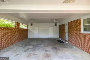 129 S 7th St, Cochran, GA 31014 - Photo 29