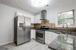 13372 Harpley Ct, Alpharetta, GA 30004 - Photo 3
