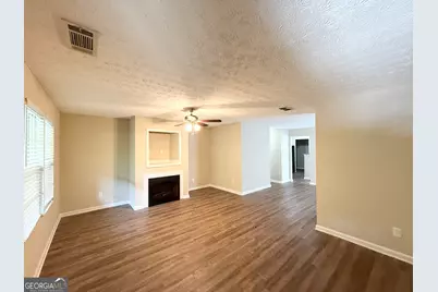 6113 Lynxs Circle SW, Covington, GA 30014 - Photo 3