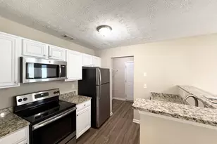 6113 Lynx's Cir SW, Covington, GA 30014 - Photo 9