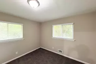 2192 Kilarney Rd, Decatur, GA 30032 - Photo 17