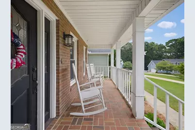 42 Woods Way, Carrollton, GA 30117 - Photo 3