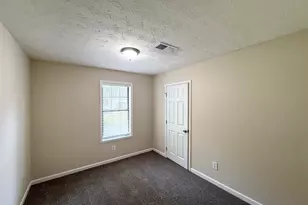 4751 White Oak Path, Stone Mountain, GA 30088 - Photo 13