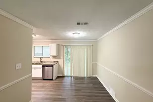 4751 White Oak Path, Stone Mountain, GA 30088 - Photo 5