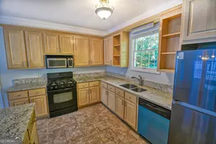 6020 Riverside Dr, Sandy Springs, GA 30328 - Photo 65